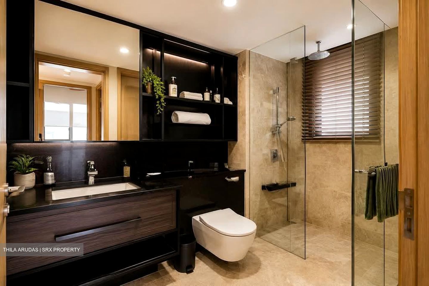 Haus On Handy (D9), Condominium #595519221